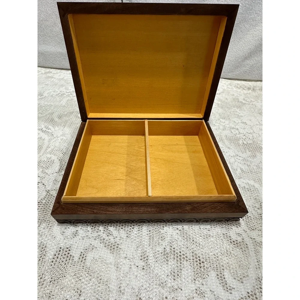 Vintage Wooden Keepsake‎ Box Carved Playing Card Suits Organizer Hinged Lid